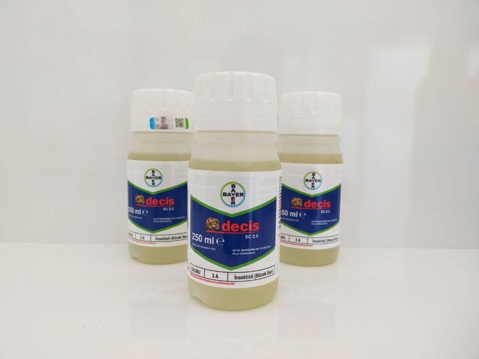 Decis® 2.5 EC, Deltamethrin içeren, geniş spektrumlu ve kontakt etkili bir insektisit